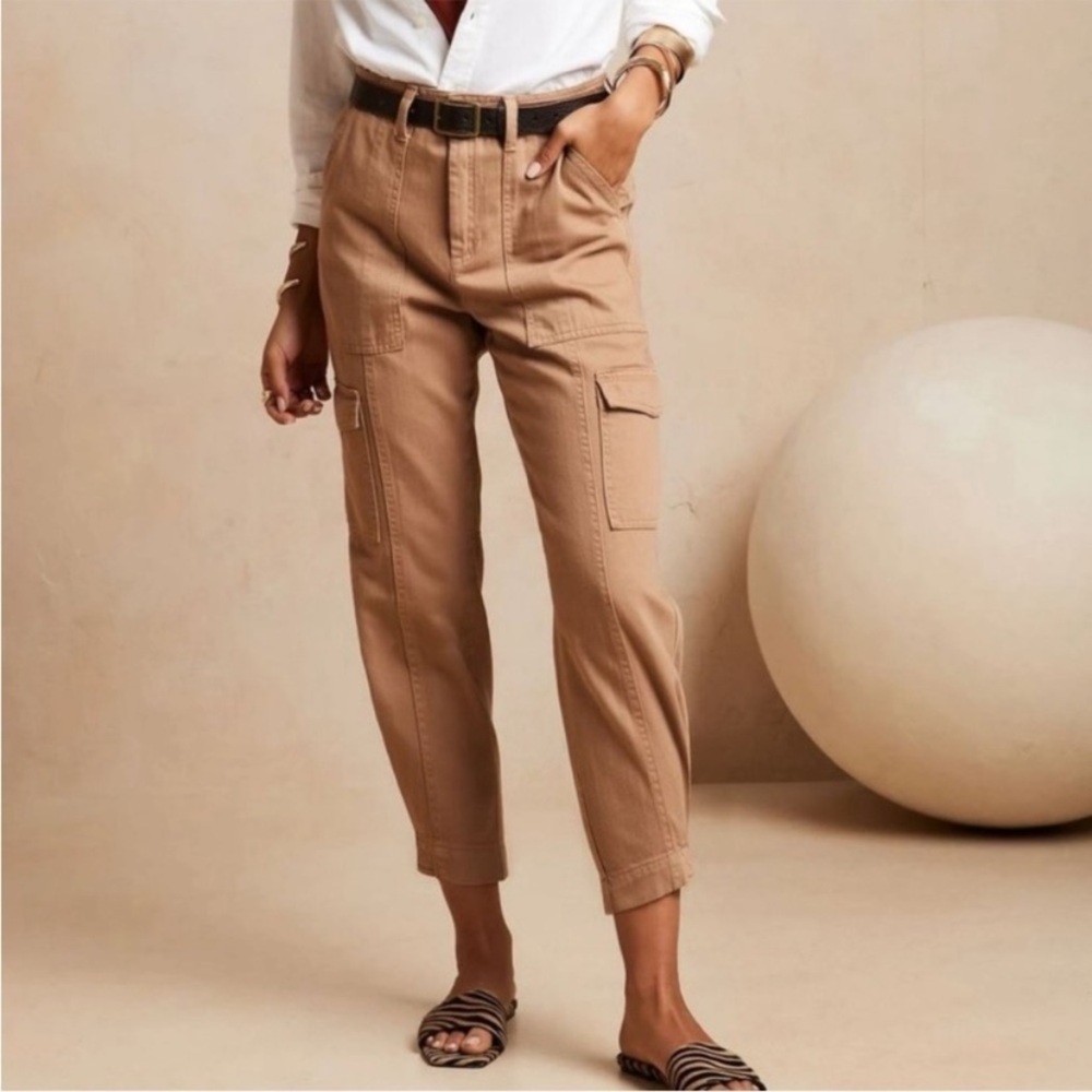 Banana Republic Tan Iced Latte Tapered Utility Cargo Pants size 0